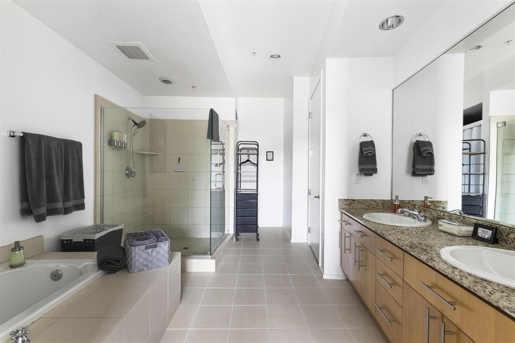 Step Out To Historic Old Town Scottsdale 2 King/2Bath W/Pool Apartment Ngoại thất bức ảnh